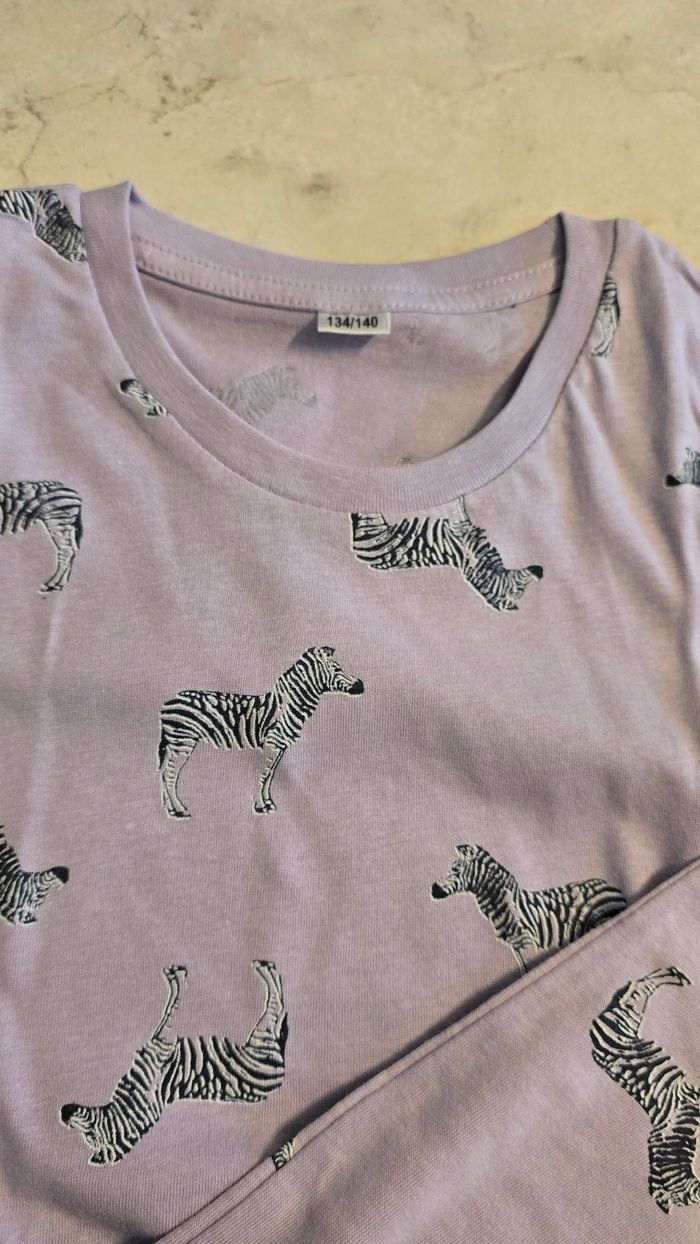 (Neufs non portés) 😍🥰🩷 pyjamas 10 ans fille 🩷🥰😍 - photo numéro 4