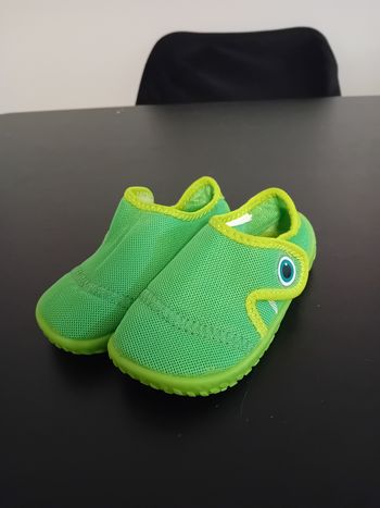 Chaussures de plage 24-25