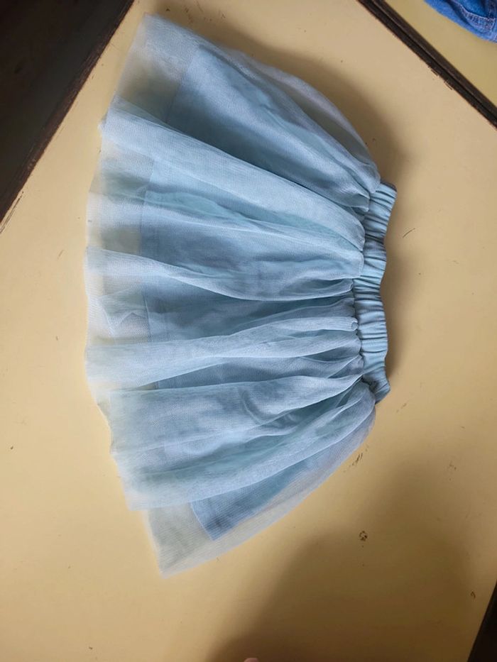 Lot vêtements fille 4 ans - photo numéro 2