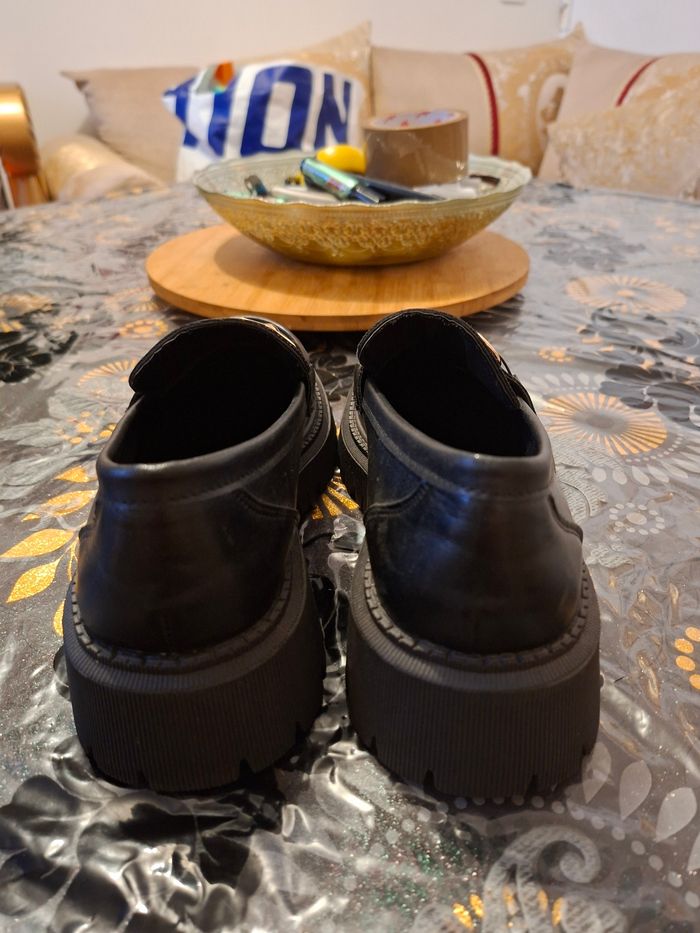 Chaussure noir semelle 5 cm taille 39 femme - photo numéro 3