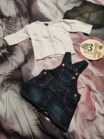 Ensemble gilet et robe en jean 3 mois