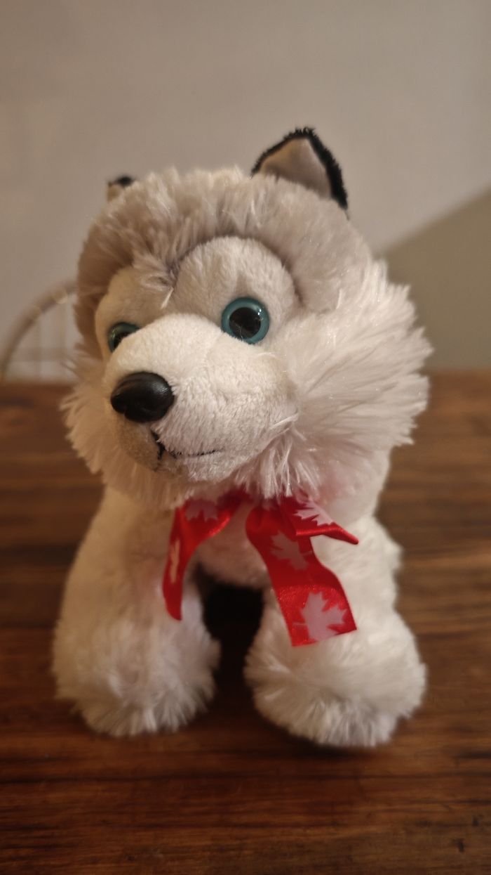 Peluche Husky Canada Creature Comforts 32x17cm