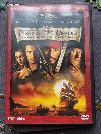 Pirates des Caraïbes, la malédiction du Black Pearl (DVD)