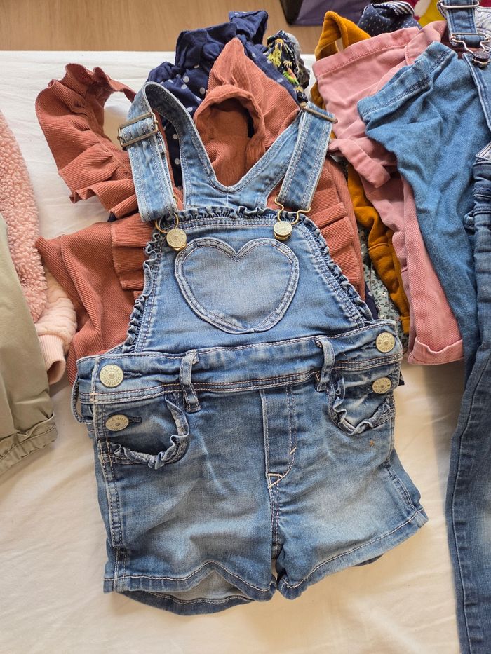 Lot vêtements 24 mois - photo numéro 8