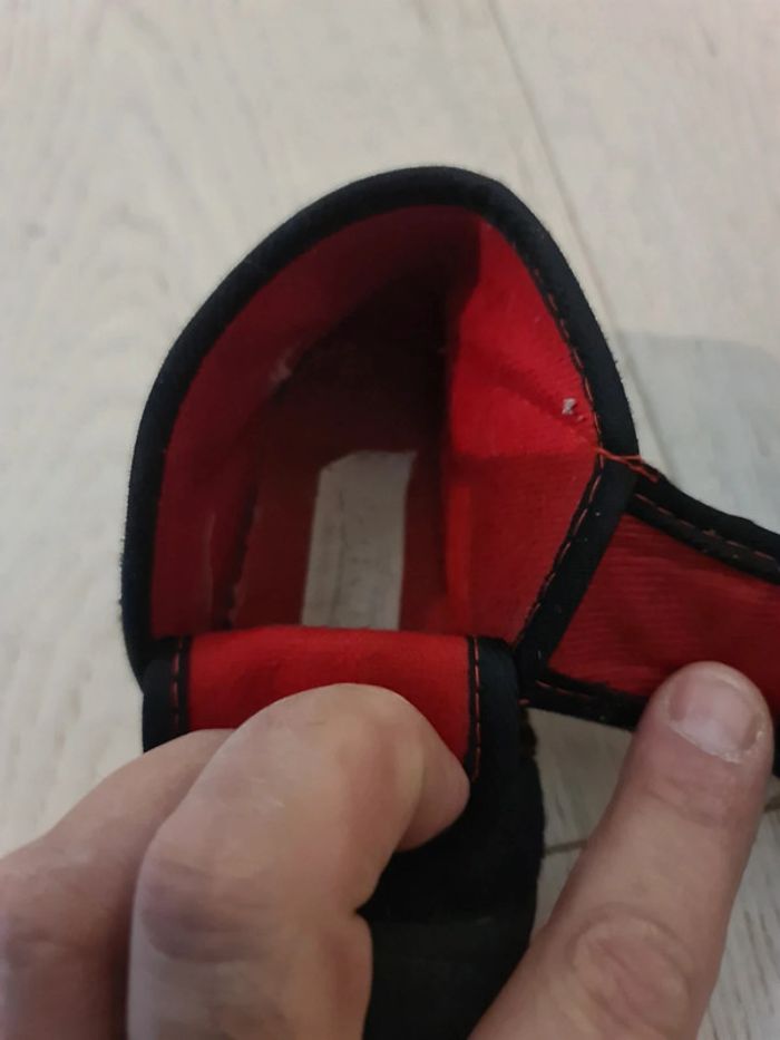 Chaussons Spidermam pointure 22 - photo numéro 10