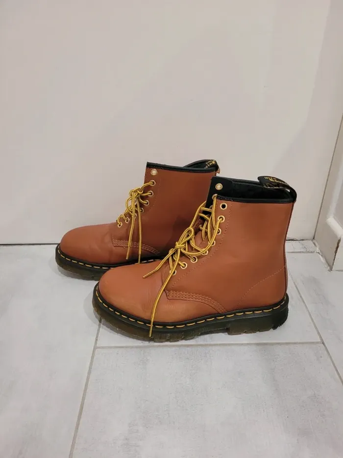 Dr.Martens 1460DM's Wintergrip, taille 40 - photo numéro 2
