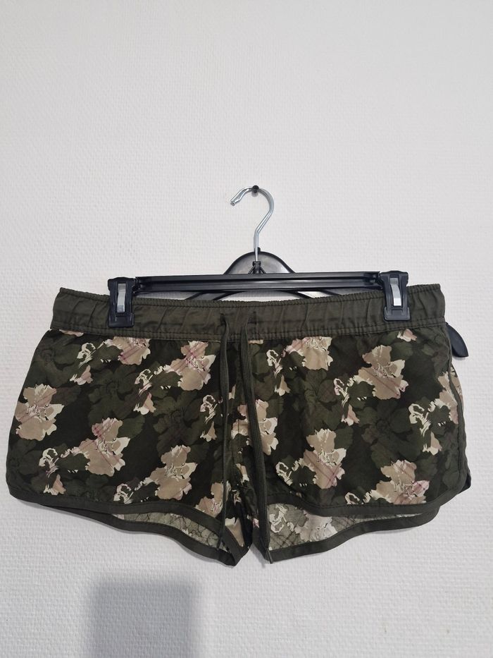 Short femme