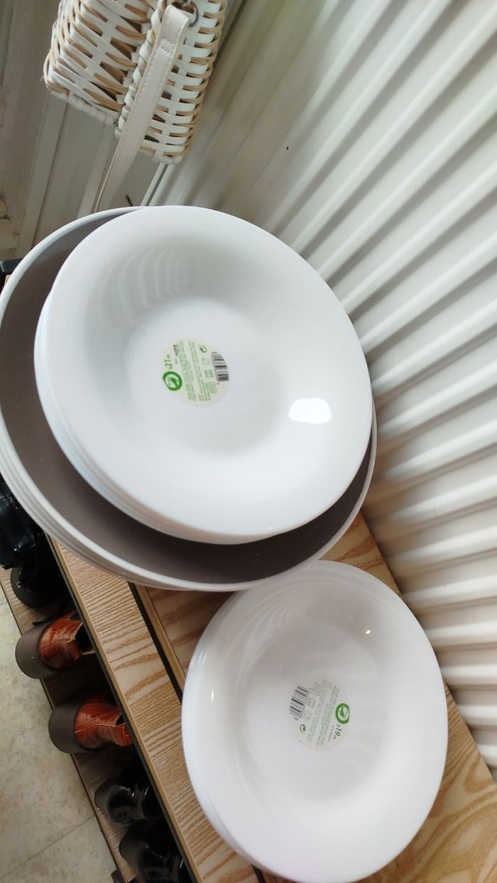 Lot assiette et ustensiles de cuisine 💞 - photo numéro 2