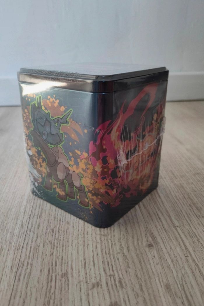 Pokémon coffret tin Box mars 2025 - photo numéro 2