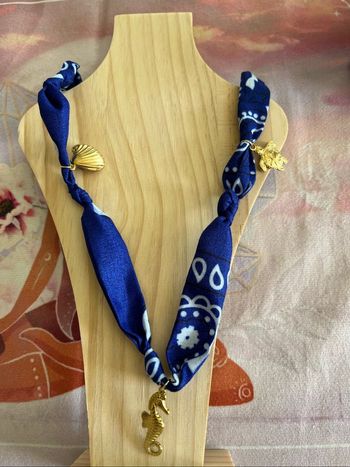 Collier bandana, bleu roi