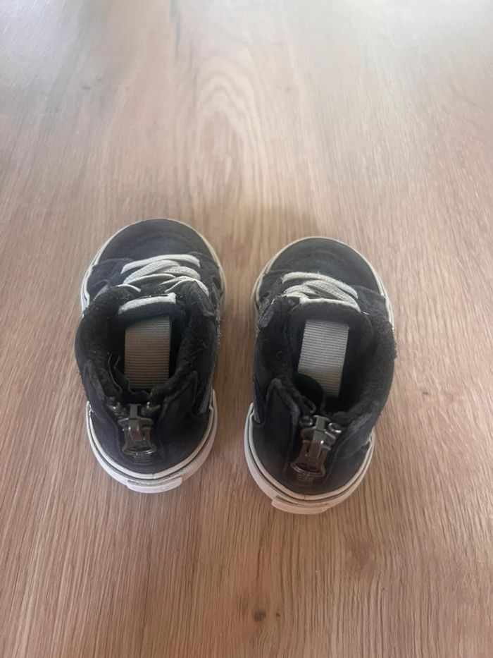 Vans taille 19 - photo numéro 3