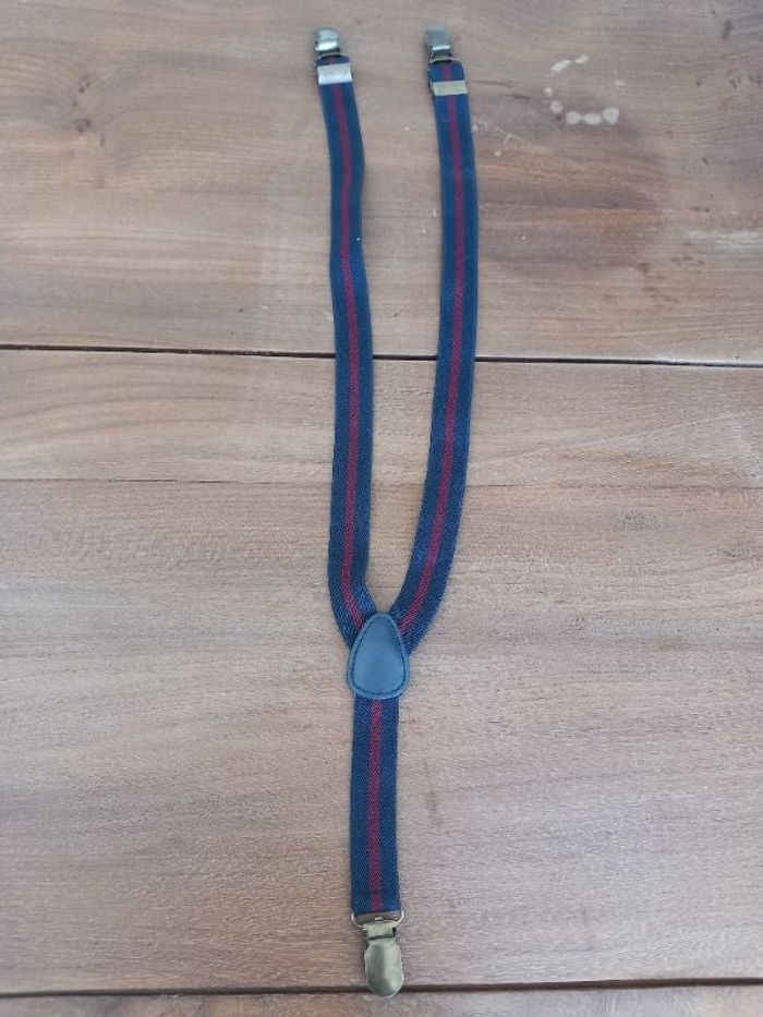 Bretelle réglable