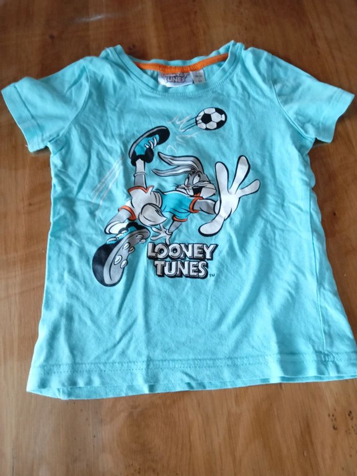 T shirt 3-4 ans