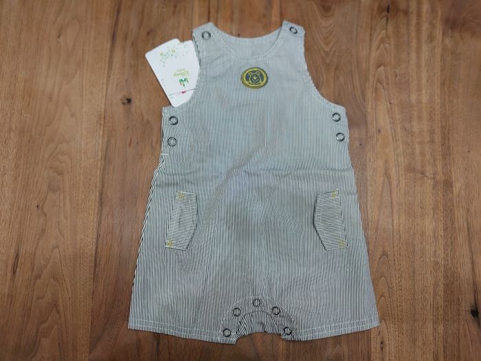 Grenouillère été Disney Winnie taille 3-6mois Orchestra