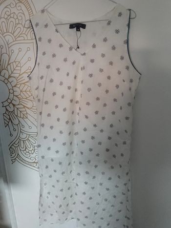 Jolie tunique longue blanche taille M