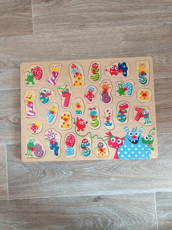 Puzzle des formes en bois