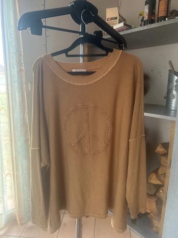 Pull Peace and love marron