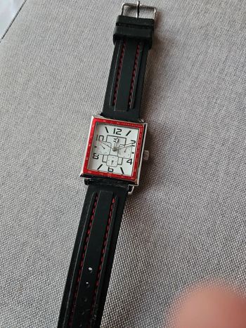 🔥A saisir🔥Montre Tommy Hilfiger  💫