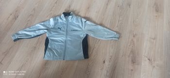Veste de sport puma 8 ans