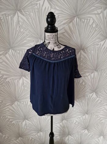 Jolie blouse manches courtes chic taille 36