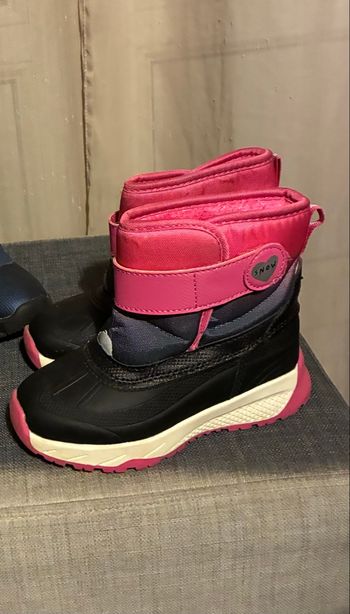 Bottes de neige / après ski fourrées taille 27