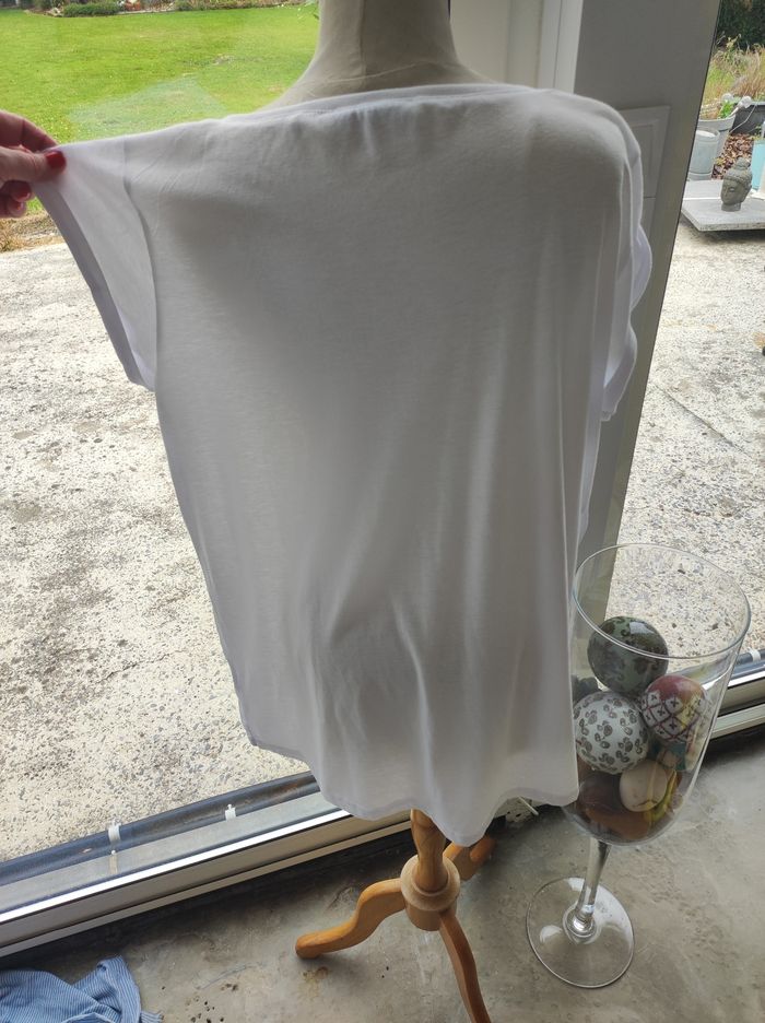 T-shirt Taille 50-52 - photo numéro 4
