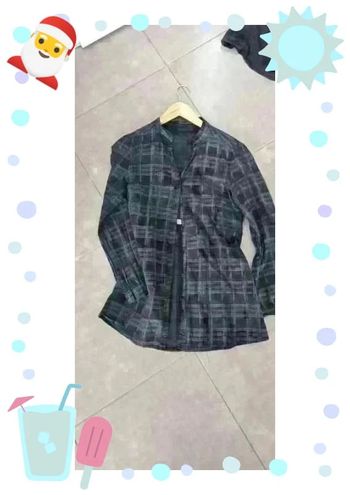 Chemise taille S Chemise taille S carreaux noir gris