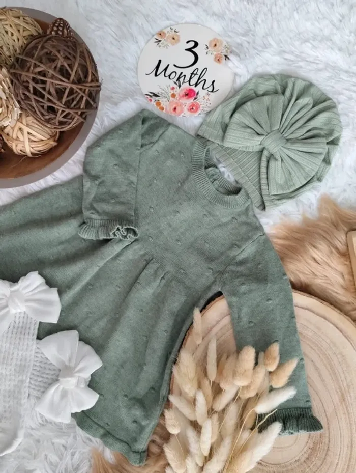 Ensemble robe tricot+turban et chaussettes hautes Primark 3 mois 🎀 - photo numéro 3