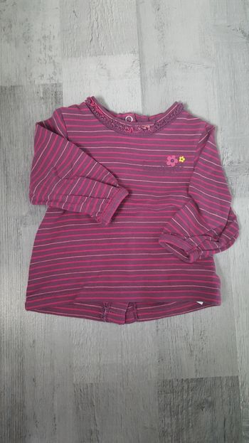 T shirt manches longues rose. 1 mois