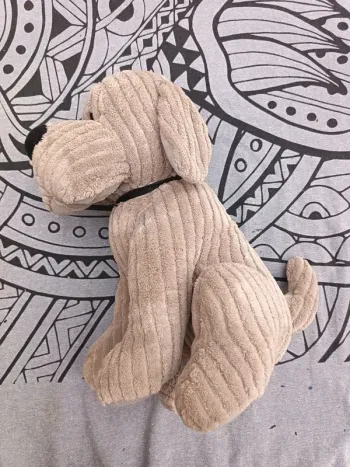 Peluche chien