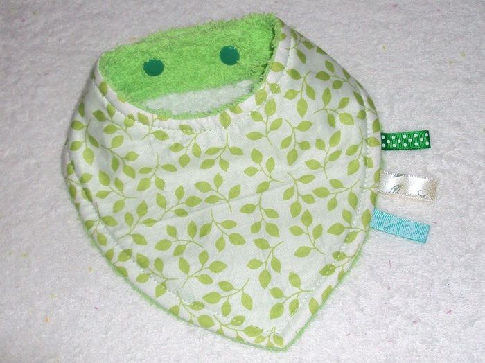 Lot de 2 bavoirs bandana réversibles - photo numéro 4