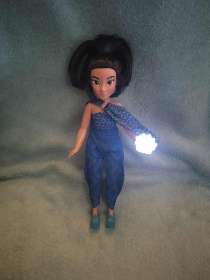 Lot de barbie raya - photo numéro 3