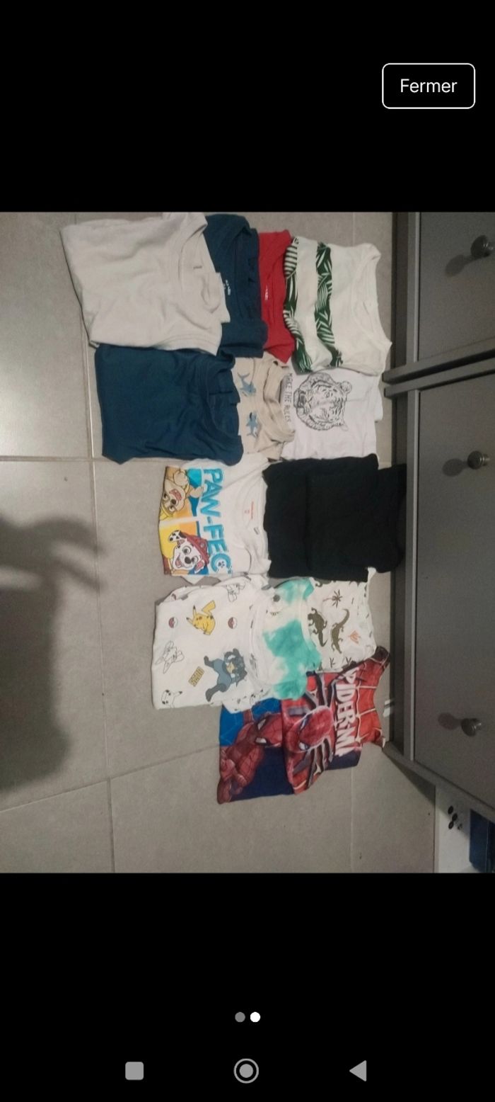 Lot de vêtements - photo numéro 2