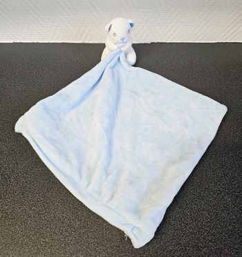 Doudou avec pochette