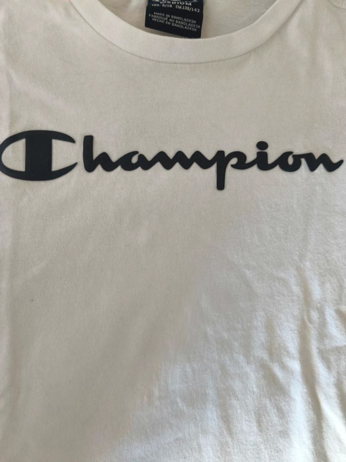 Tee shirt Champion 9/10 ans - photo numéro 4