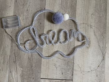 Panneau deco lumineux bébé « dreams »