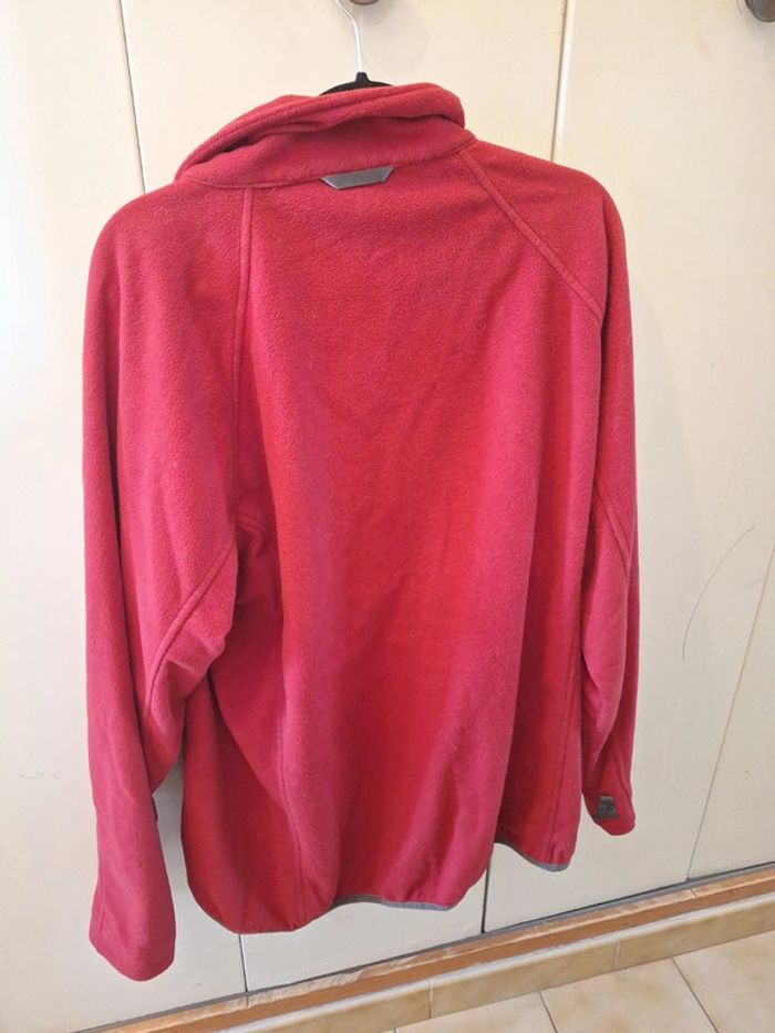 Gilet polaire rouge the north face XL - photo numéro 3