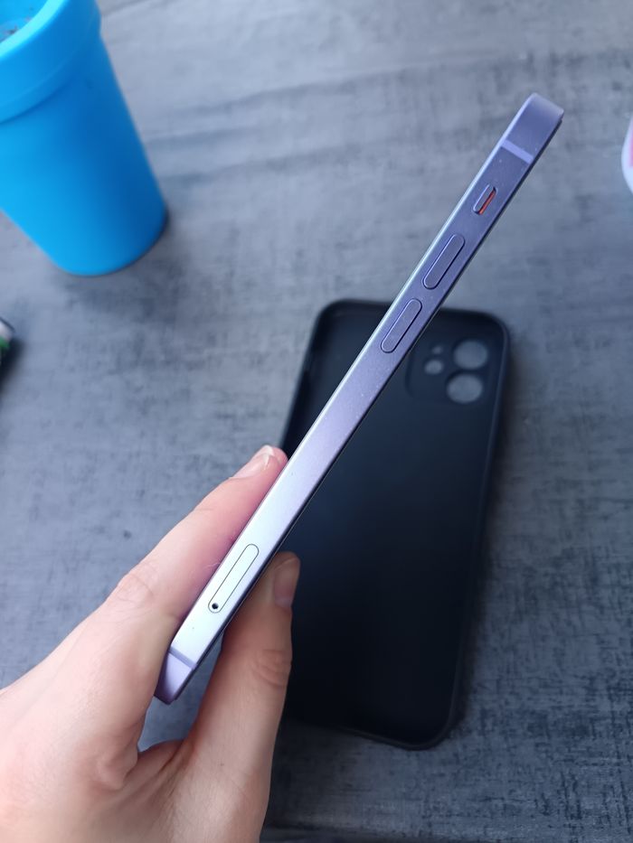 iPhone 12 Mauve 256 Go + AirPods Pro 2 - photo numéro 3