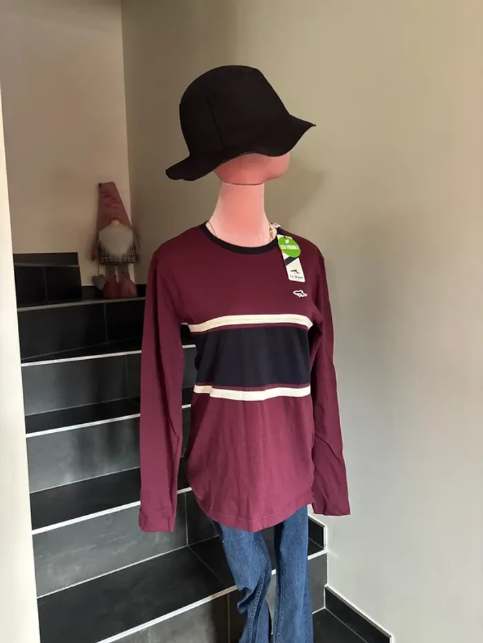 T-shirt manches longues neuf