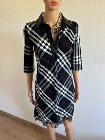 Robe noire et blanche à carreaux Rinascimento taille XS TBE