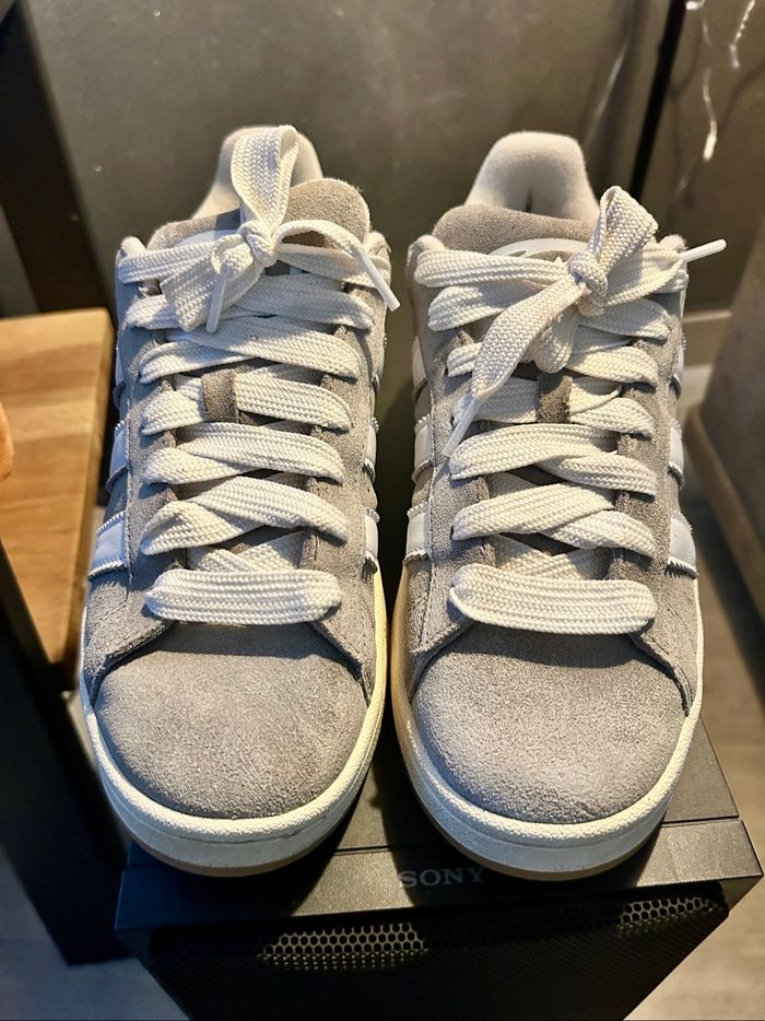 Baskets Adidas Campus grise - photo numéro 2