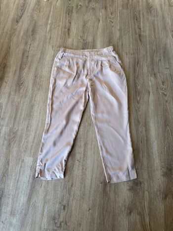 Pantalon femme taille 42 couleur rose pale Kiabi bon état