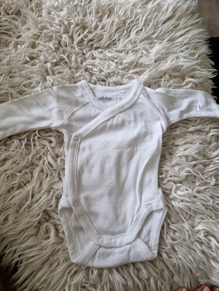 Lot de vêtements bebe fille de 0-56cm - photo numéro 8