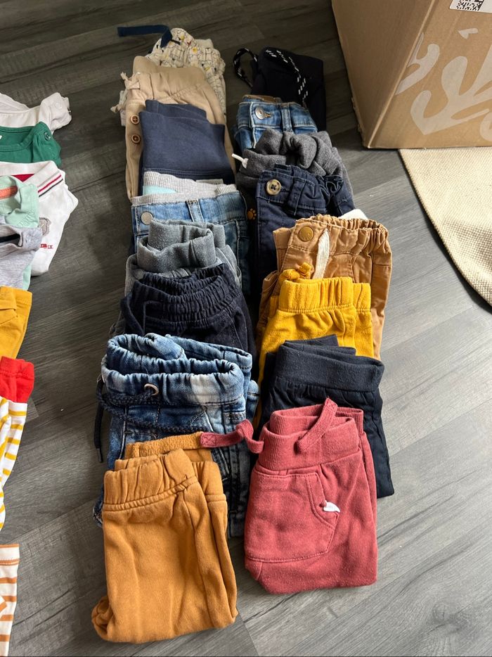Lot de vêtements