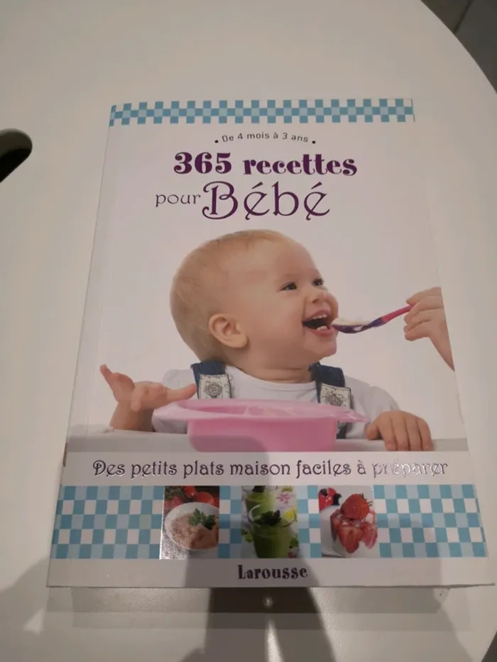 Livre "365 recettes pour bébé"