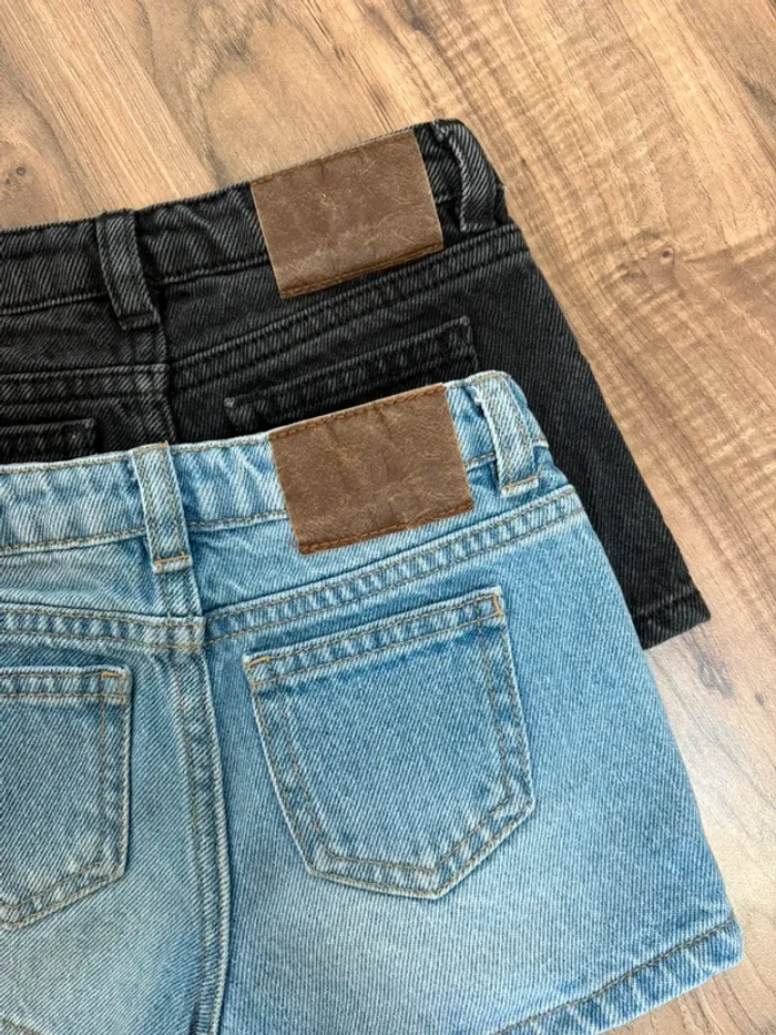Short jean noir et denim 4 ans neuf - photo numéro 2