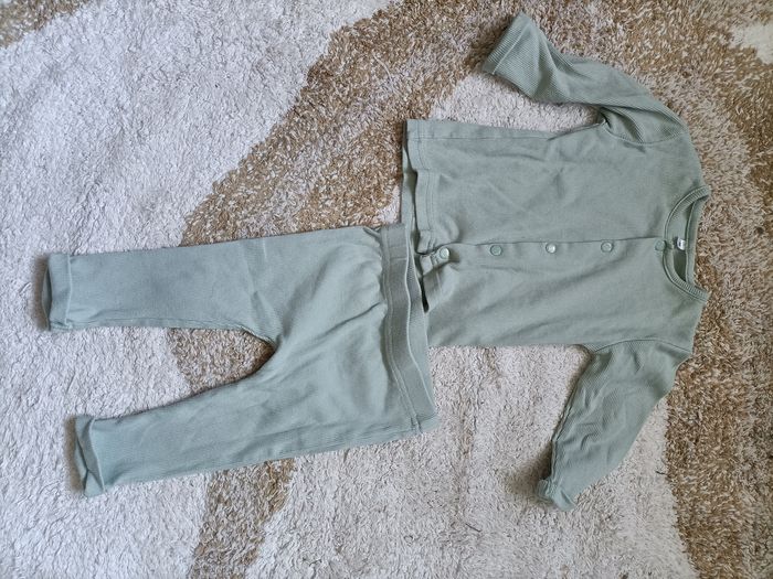 Ensemble bébé mixte taille 68