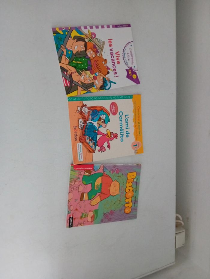 Lot 3 livres excellent état