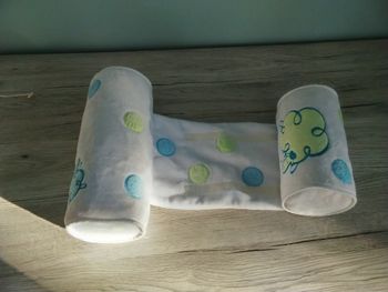 Cale bébé mixte à scratch 