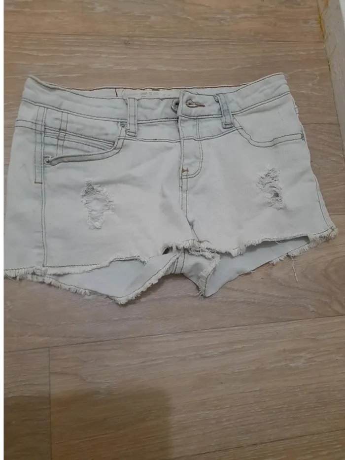 short taille 32
